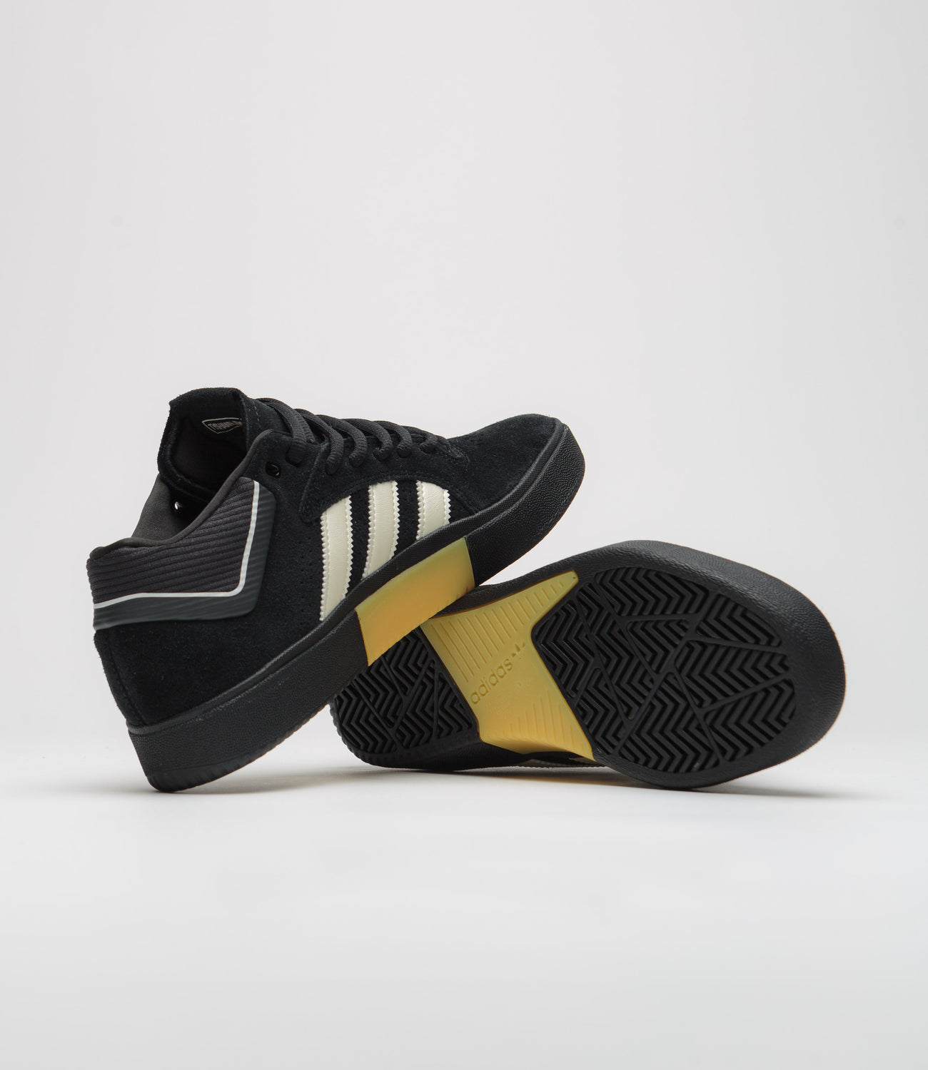 ADIDAS TYSHAWN Black/Zero Metallic/Spark